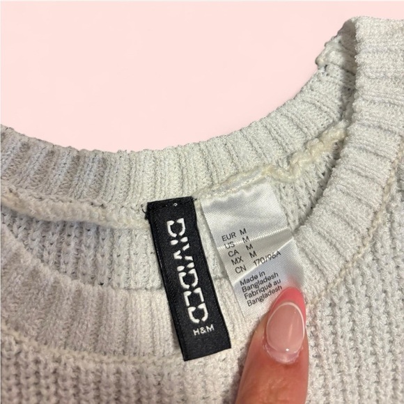 H&M Crochet White Knit Top - Picture 4 of 4